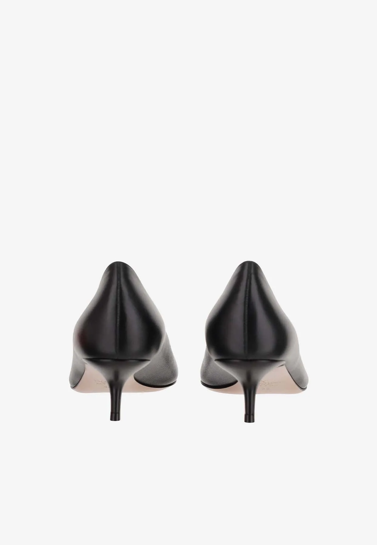 45 VLogo Signature Leather Pumps