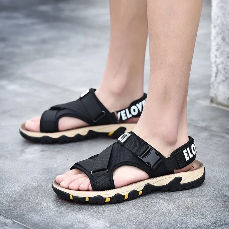 CLEARANCE / Fashion Anti-skid Men's Sandals / Light Mesh Sandals / Breathable Shoes with Strap