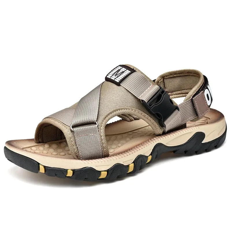 CLEARANCE / Fashion Anti-skid Men's Sandals / Light Mesh Sandals / Breathable Shoes with Strap