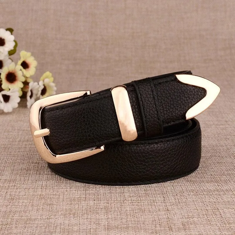 Elegant Gold Buckle Leather Belt: Stylish Fashion Accessory for Women