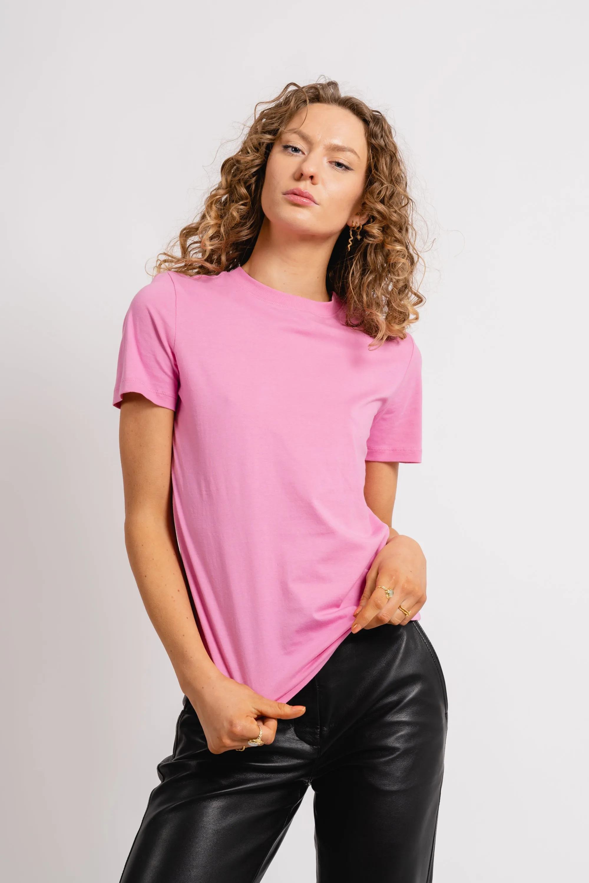 Myessential Ss O-Neck Tee - Cyclamen