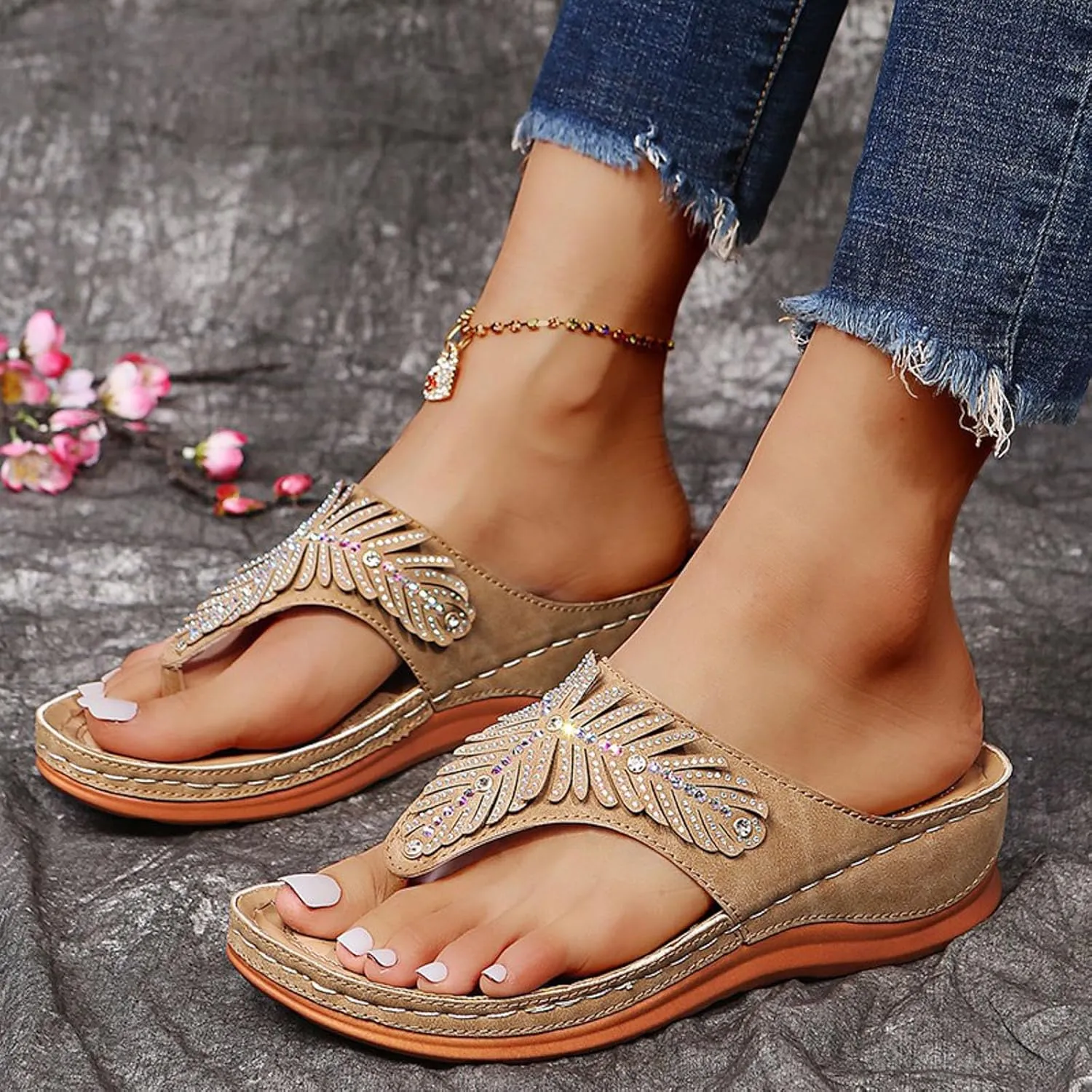 peqiut Sandals for Women Rhinestones Beach Flip Flops Slippers Summer Breathable Wedge Wide Width Ladies Sandals Women