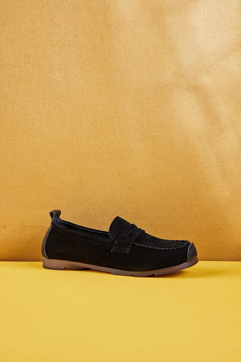 Rumour Has It | Walk It Suede Moccasin Loafer - Black