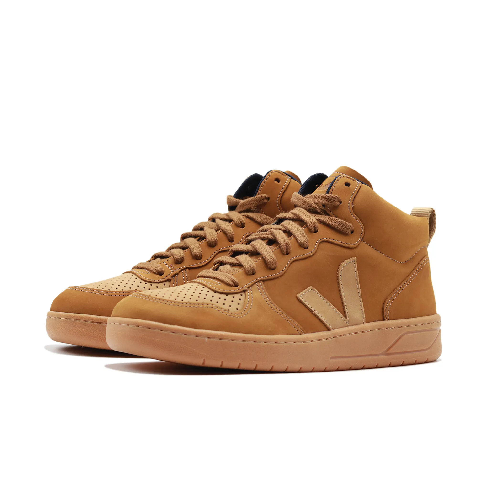 VEJA "NUBUCK CAMEL" (MENS)