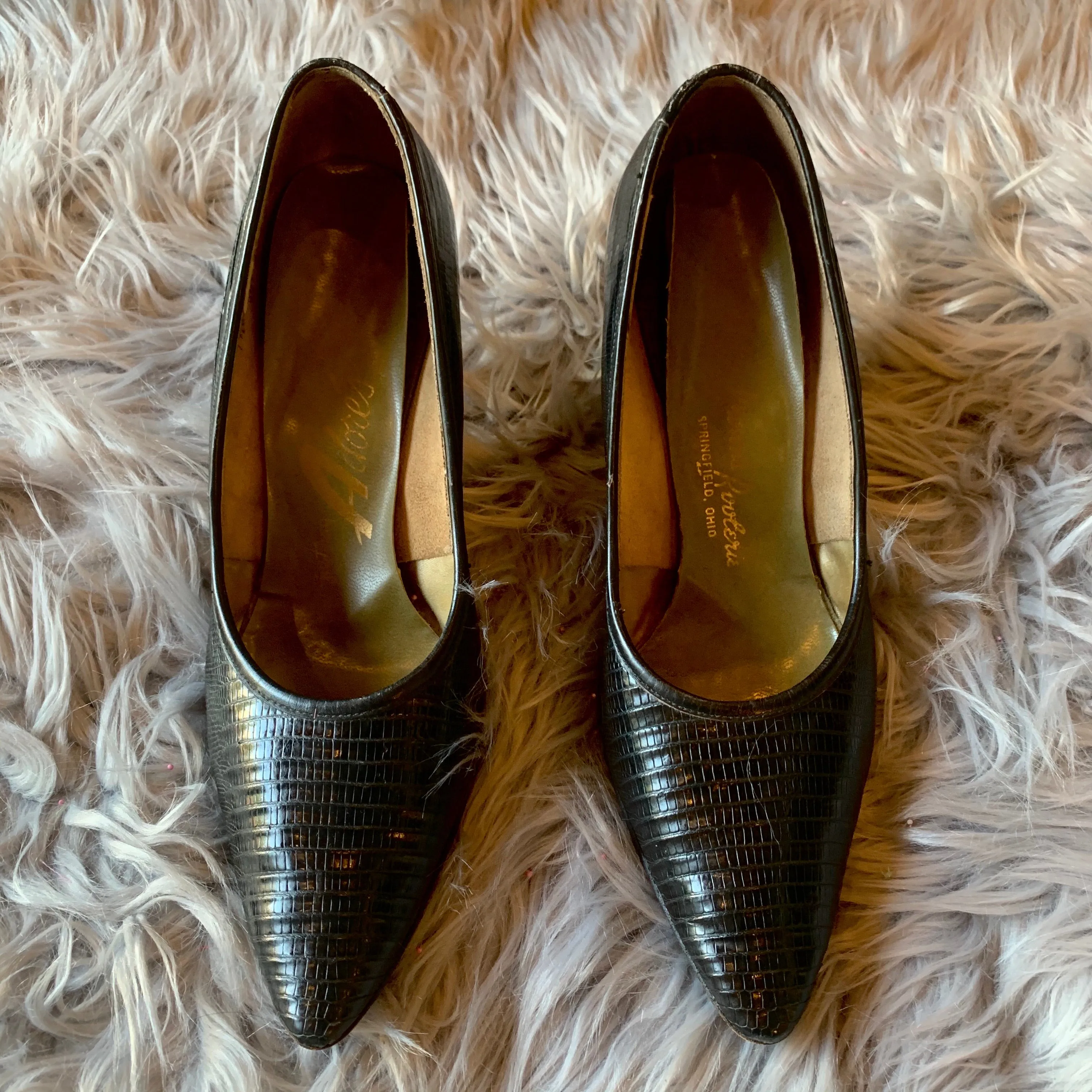 Vintage Just Say Adores Black Snakeskin Heels