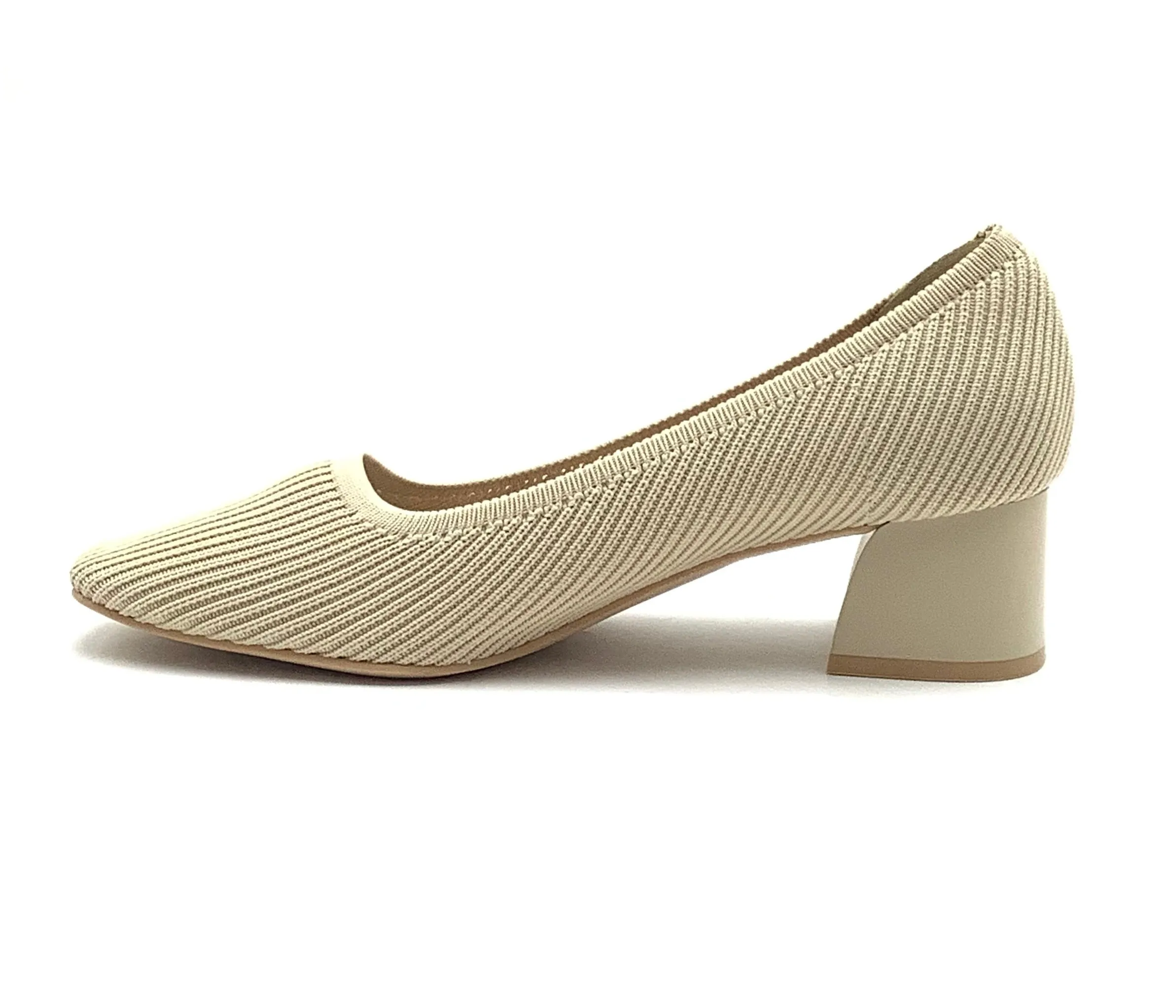 Vivaia Cream Square-toe Block Heel EU 37.5