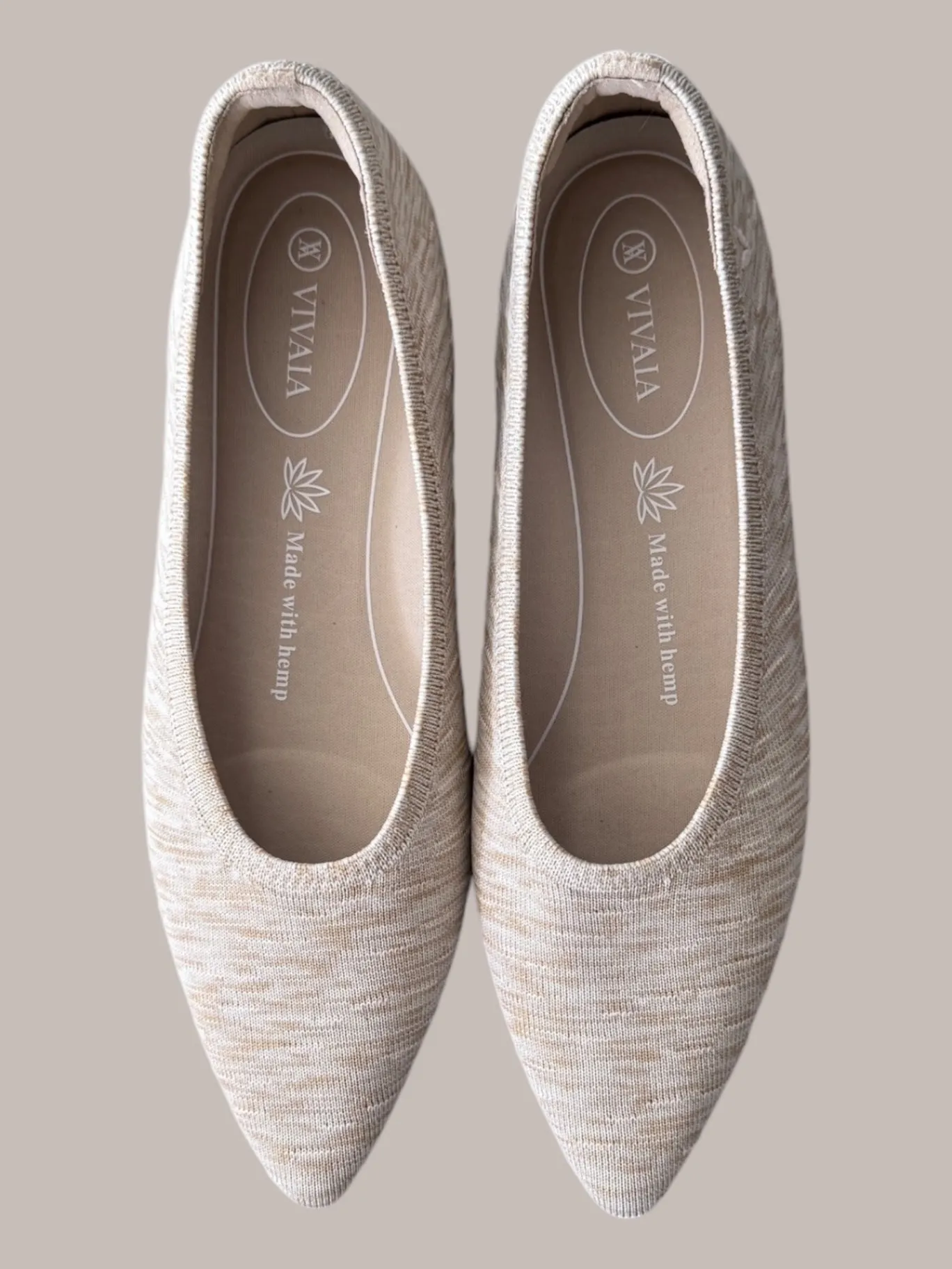 Vivaia Dapple Cream flat pumps 8.5 RRP R1,999