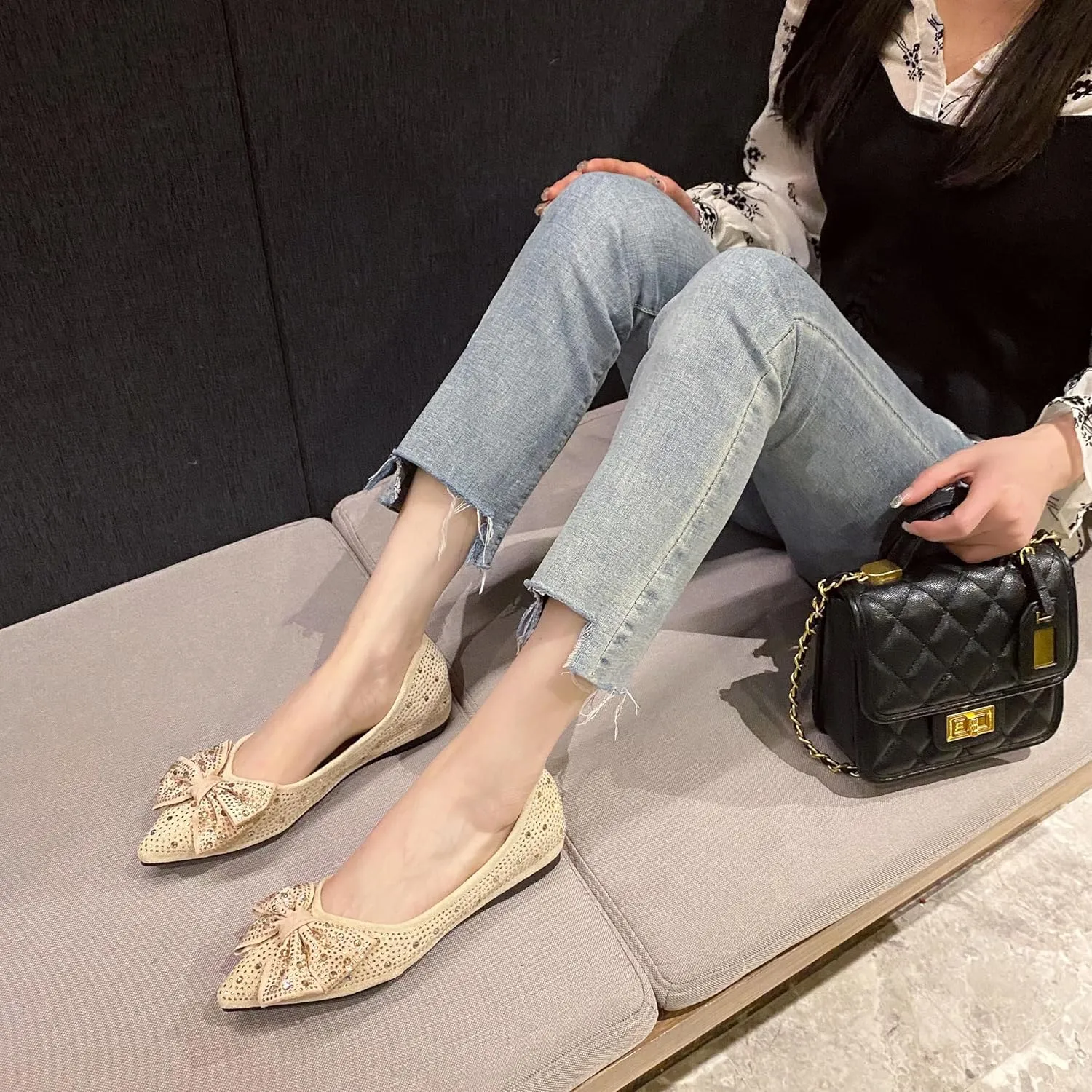 Women's Flats Rhinestone Wedding Pointed Shoes Sparkly Comfortable Slip on Flat for Dressy or Casual