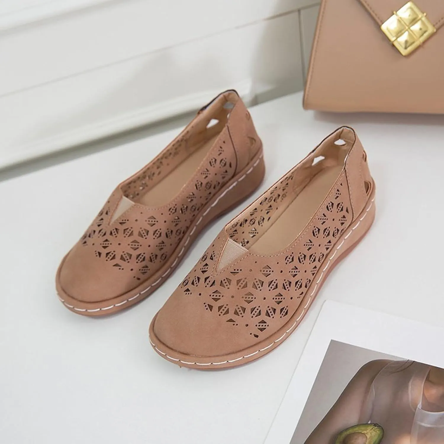 Womens Slip-on Platform Wedge Sandals Breathable Loafers Closed Toe Low Heel Walking Outdoor Flat Sandals